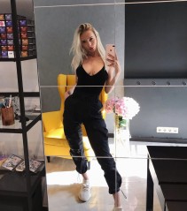 Фото проститутки Вика №2 в городе Вологда